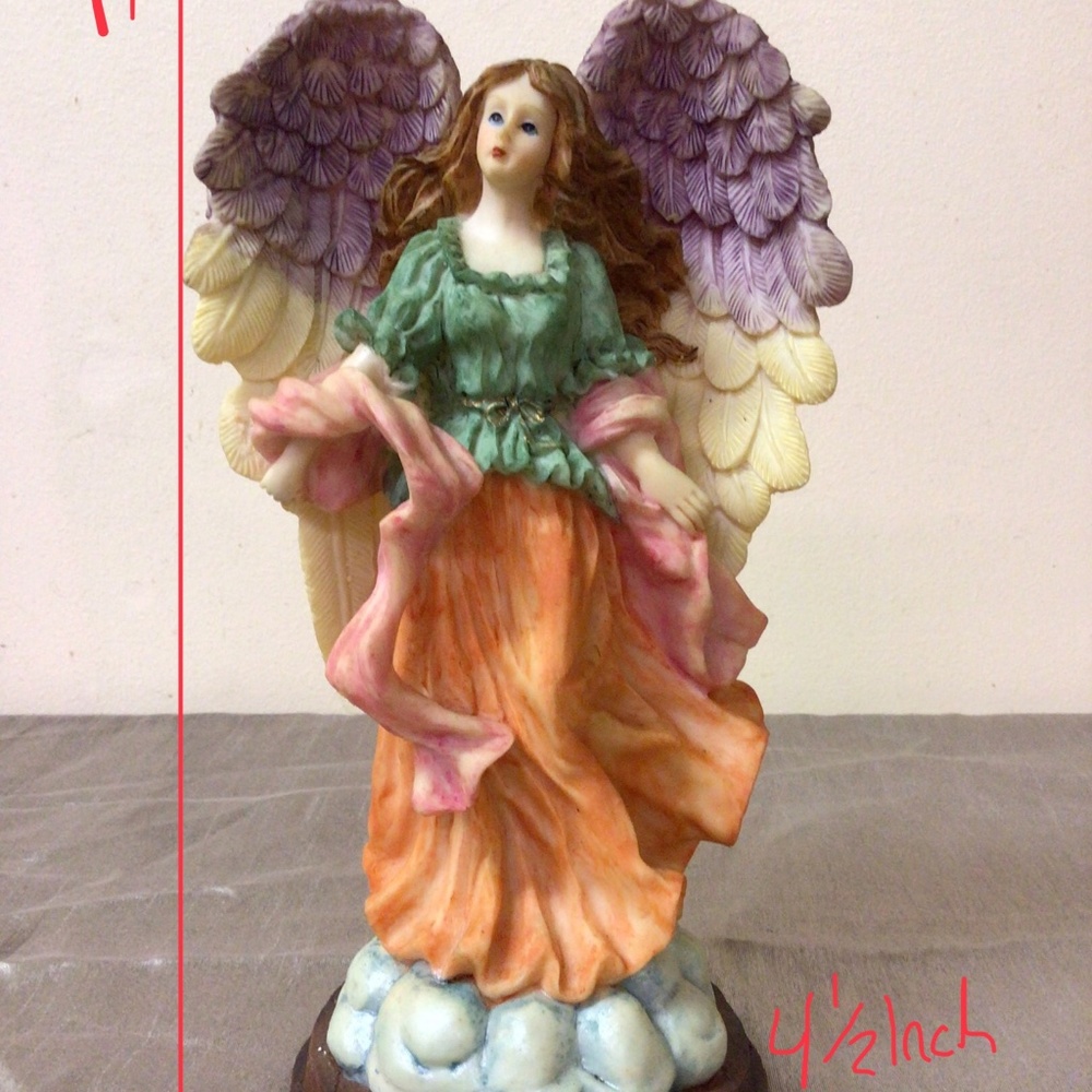 Gift Collection 9 3/4” Musical Angel Figurine